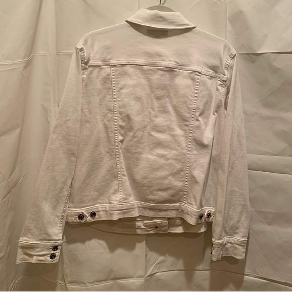 Liz Claiborne Women’s White Jean Jacket - Picture 4 of 6